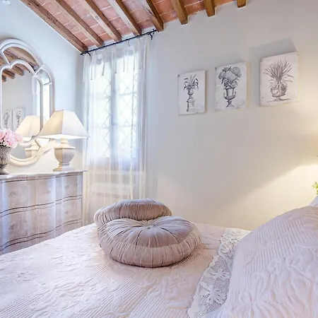 Vila In Tuscany Near Lucca And Pistoia Uzzano