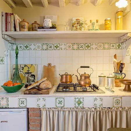 In Tuscany Near Lucca And Pistoia * Uzzano