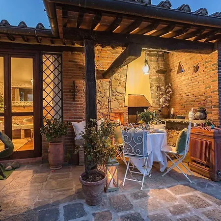 Vila In Tuscany Near Lucca And Pistoia